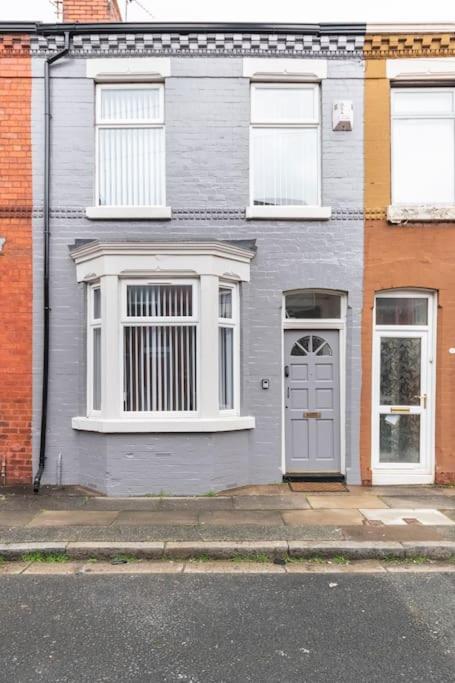 3-Bedroom Home In Liverpool L15 With Free Parking ภายนอก รูปภาพ
